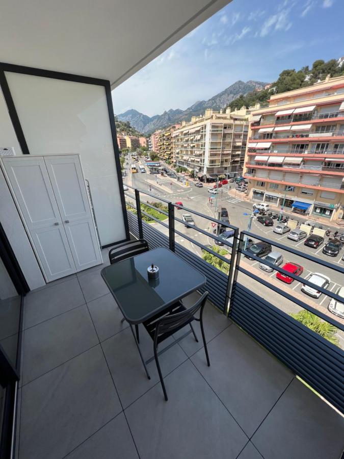 Appartement Tout Equipe Centre Ville Menton Dış mekan fotoğraf